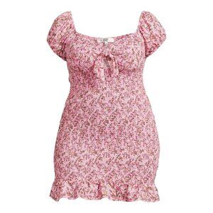 Madden NYC Junior's Plus‎ Size 1X Smocked Mini Dress Milk Maid Babydoll Floral